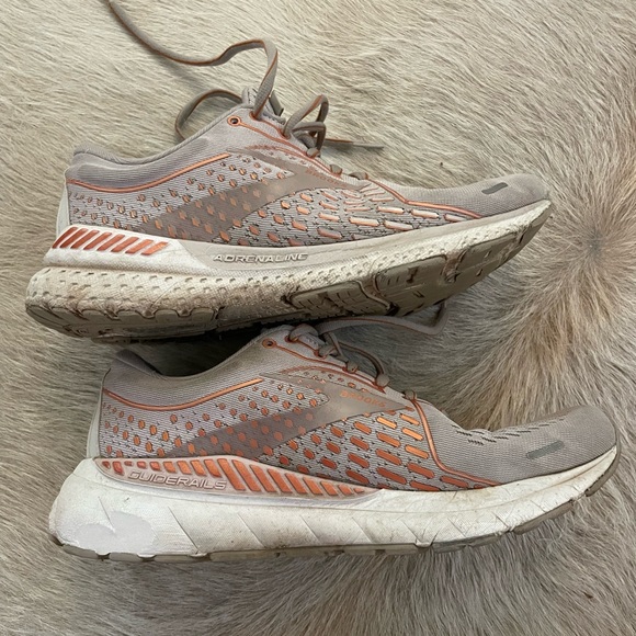 Brooks Adrenaline Running Shoes - Picture 1 of 8